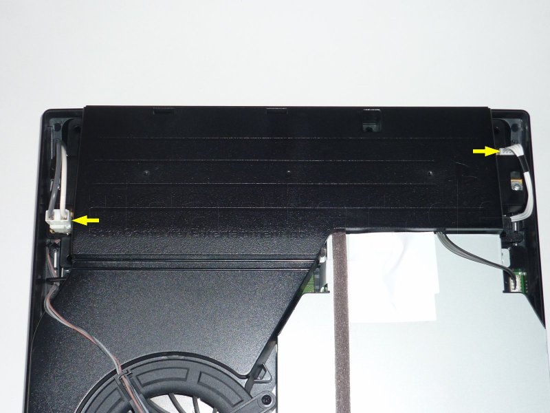 ps3_dismantle_v8_04.jpg