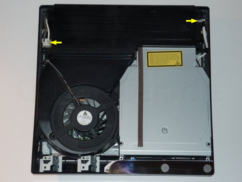 ps3_dismantle_v9_03.jpg